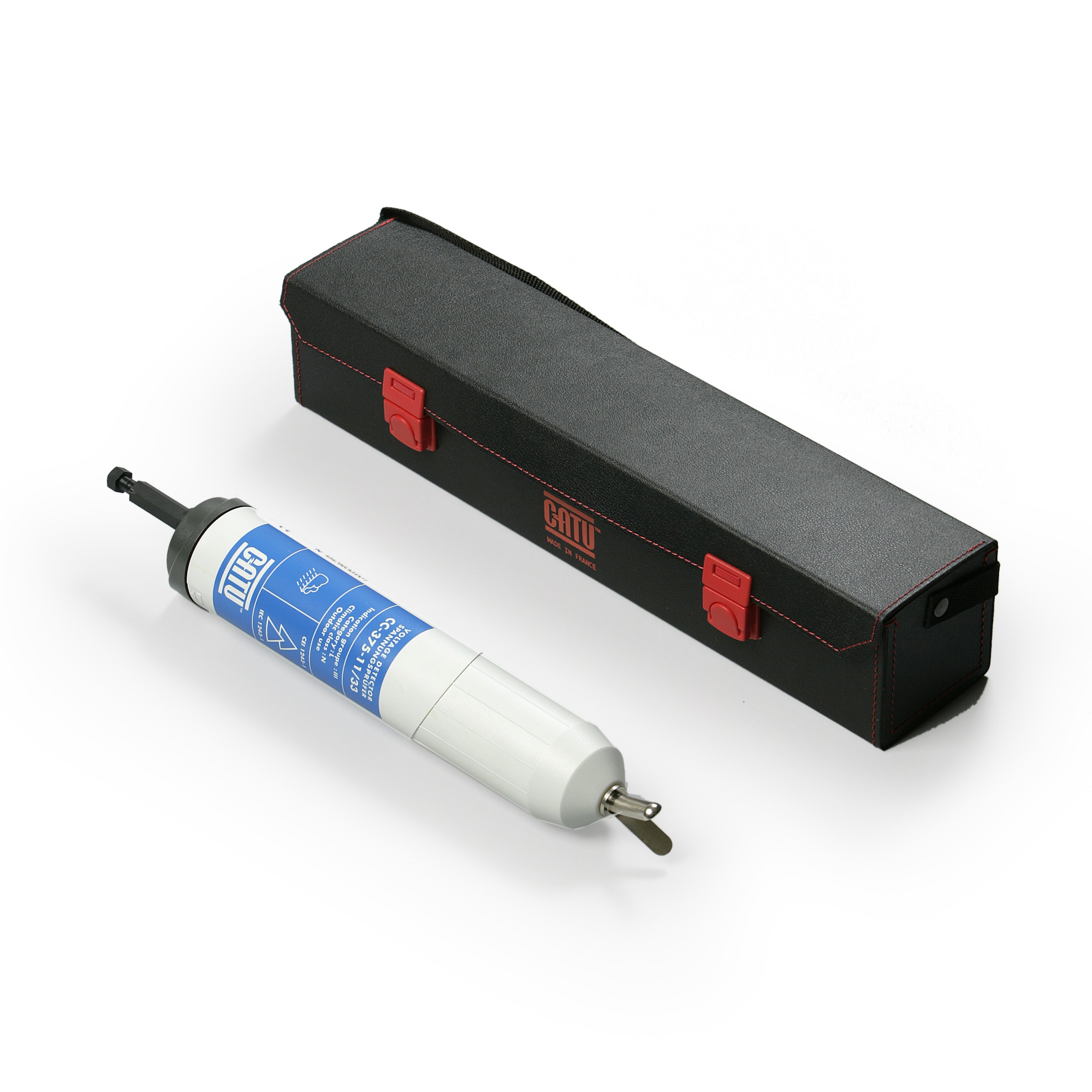 Voltage detector